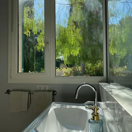 Domaine Des Encourdoules 3* Vallauris