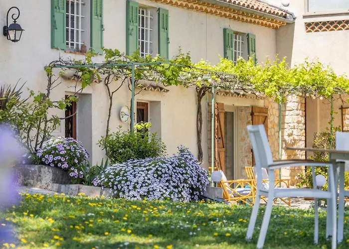 Domaine Des Encourdoules ゲストハウス ヴァロリス
