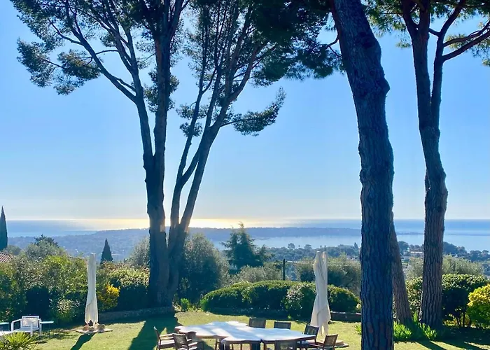 Domaine Des Encourdoules ゲストハウス 3*