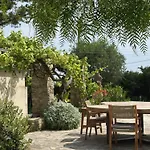 Domaine Des Encourdoules 3*