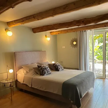Domaine Des Encourdoules Vallauris