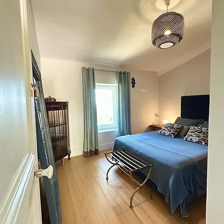 Domaine Des Encourdoules 4* ואלאוריס